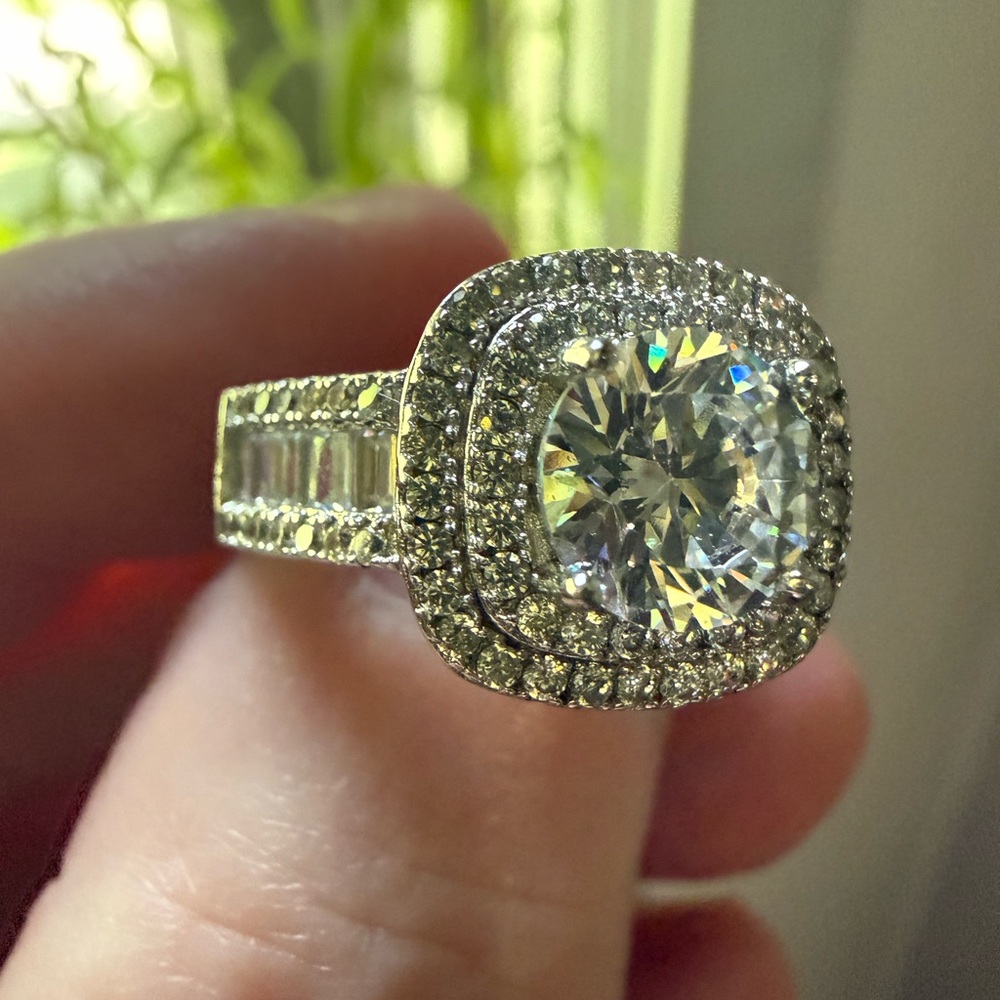 Diamond baguette ring